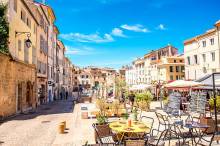 Réservez votre chauffeur VTC  sur Aix en Provence et les environs
